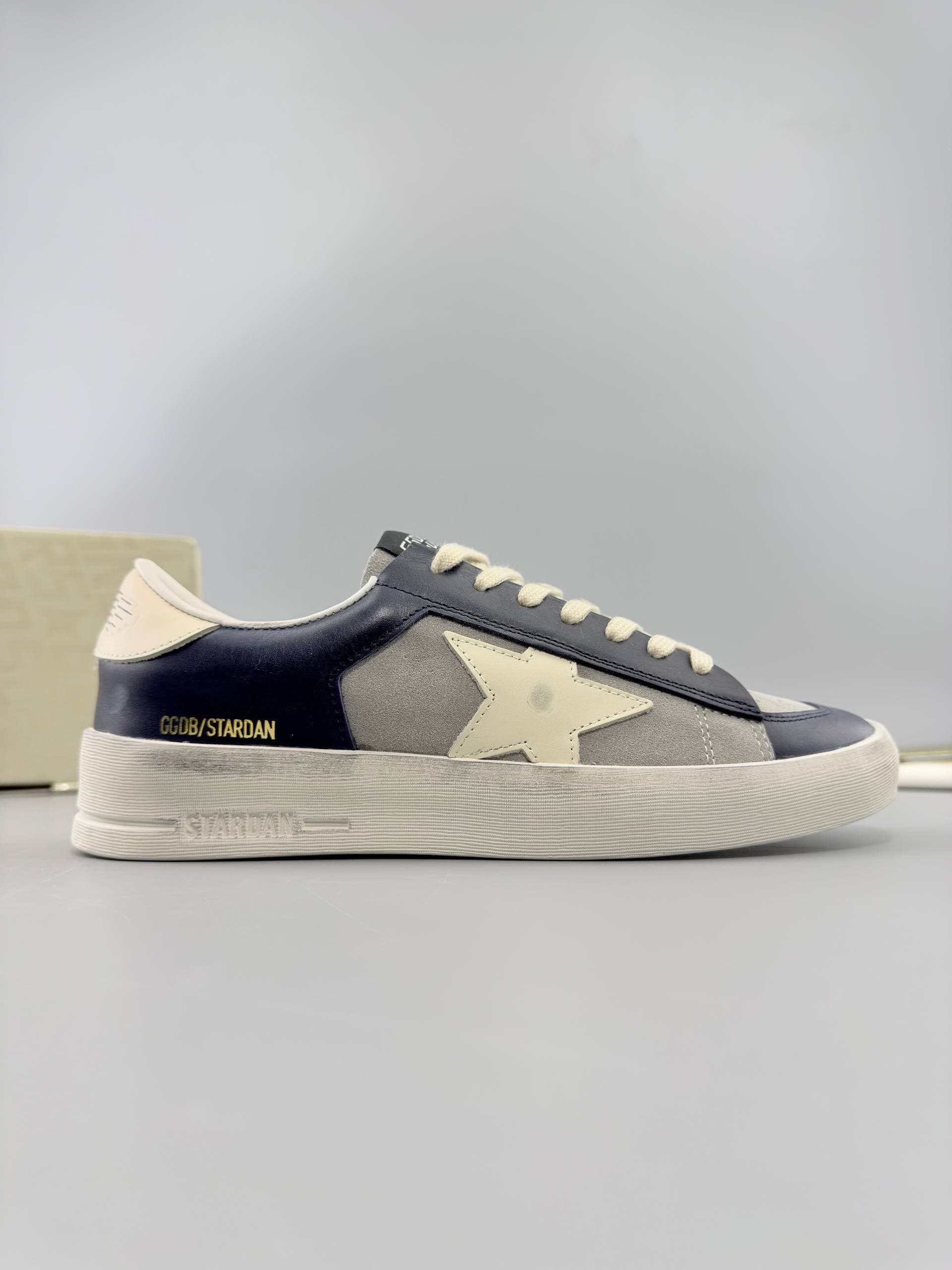 Golden Goose Deluxe Brand Stardan Leather and Suede Grey Navy