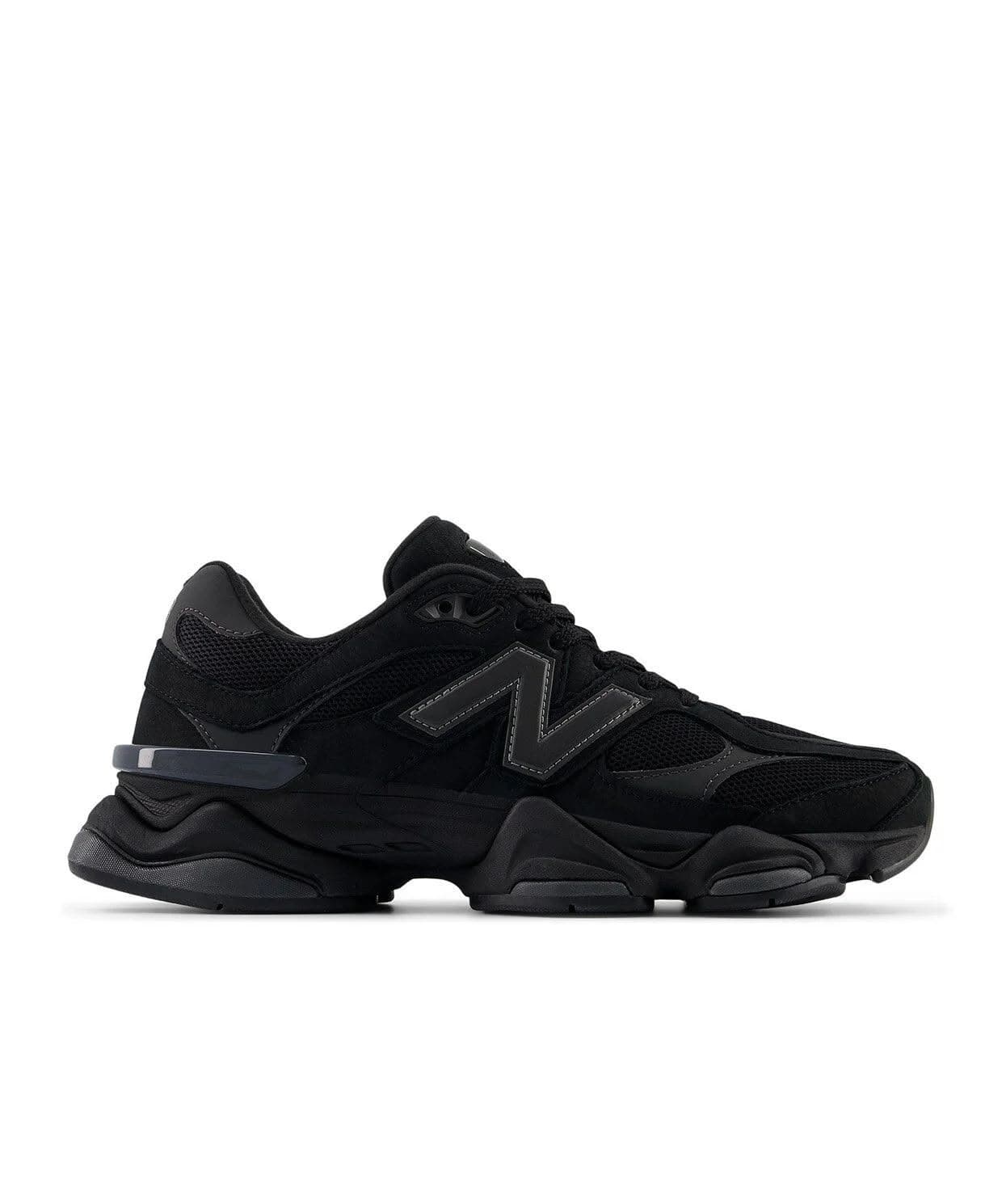 New Balance 9060 Triple Black
