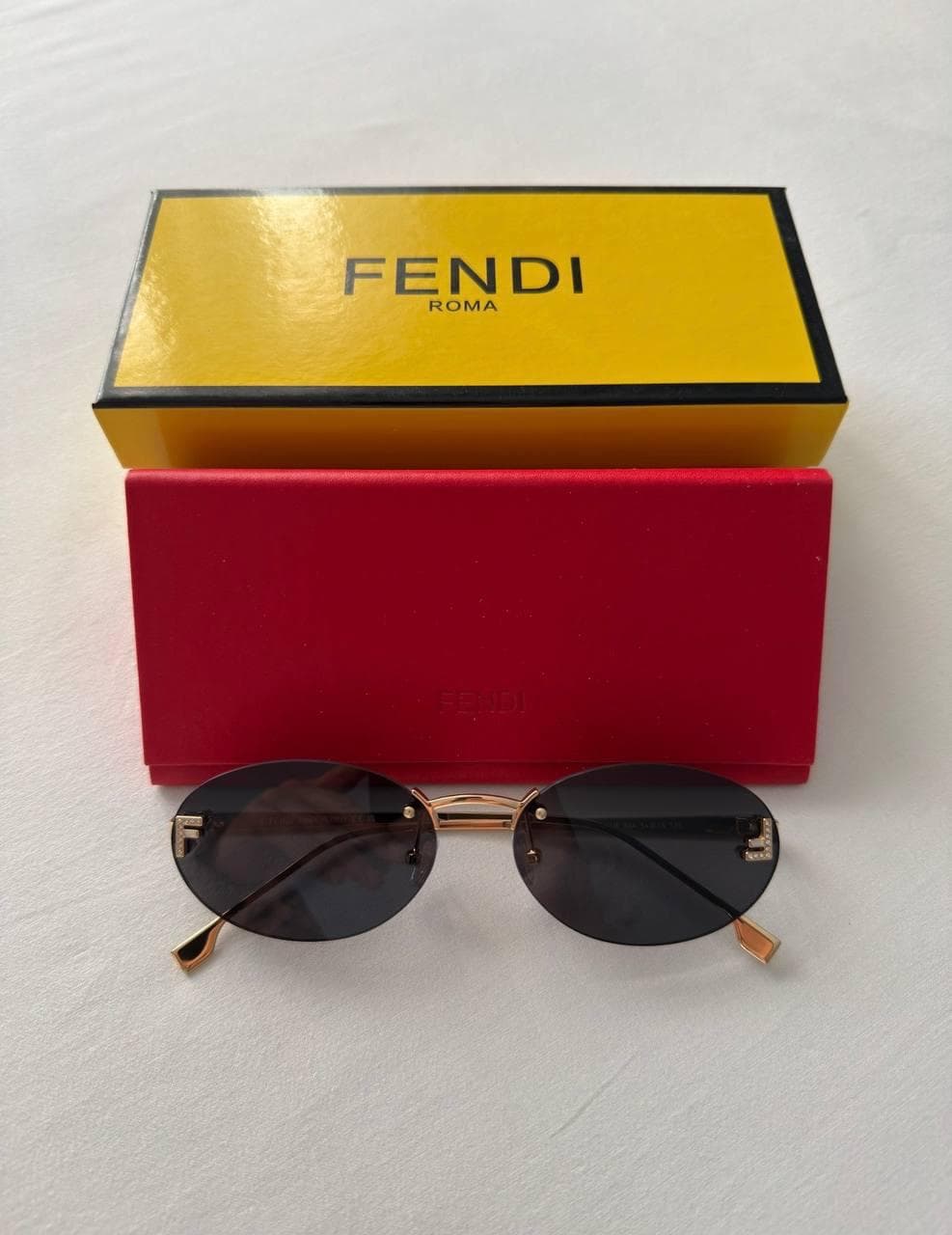 Fendi Fendi Baguette FE40016U